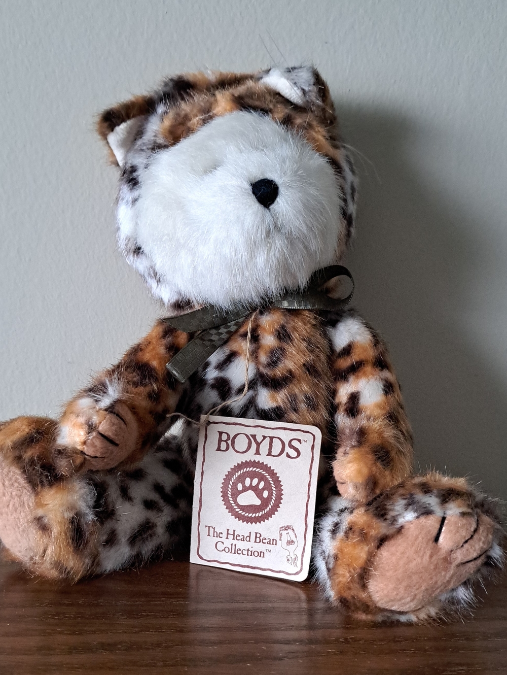 Boyds Bear in Leopard Print costume
